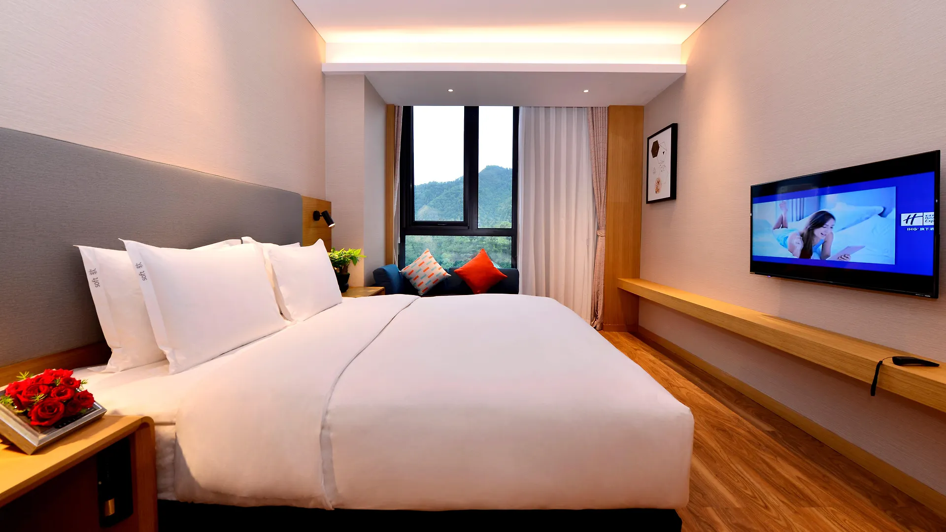 Resort Holiday Inn Express Luanchuan By Ihg