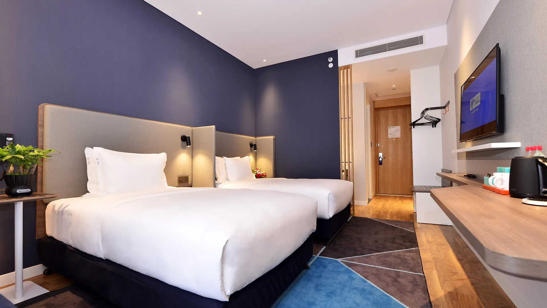 Holiday Inn Express Luanchuan By Ihg