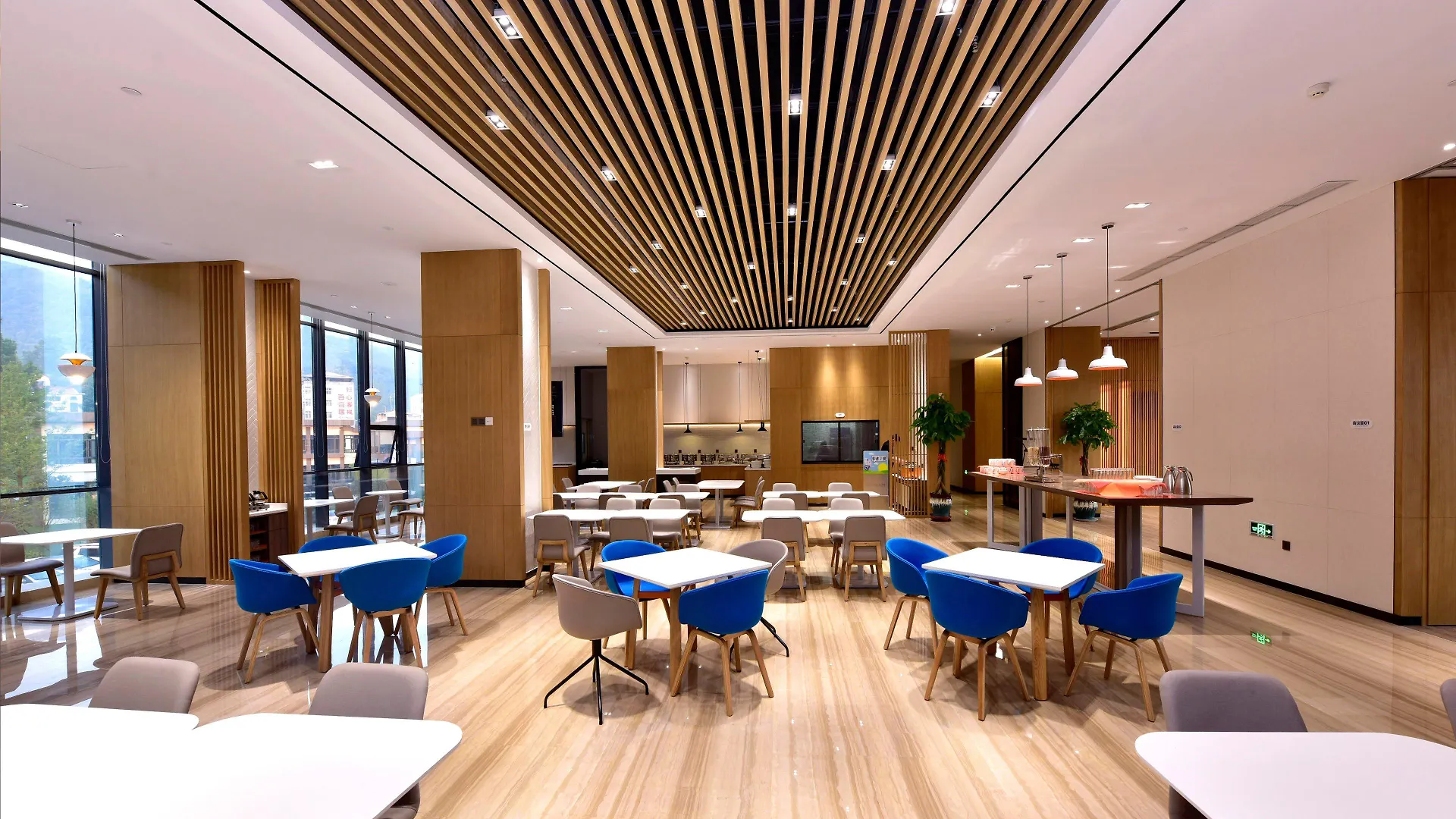 Holiday Inn Express Luanchuan By Ihg China